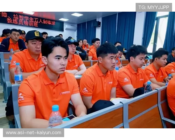 棒球教练员培训班结业学员获证书，棒球教练员培训班结业学员获证书有用吗